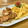 Ropogósra vasalt csirkecomb filé, erdei gombamártással (köret nélkül)